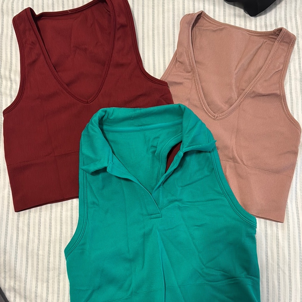 Stylish Women's Sleeveless Tops - Set of 3